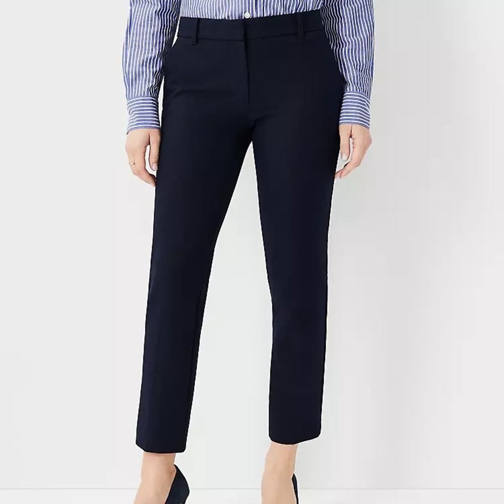 Ann Taylor Petite-Curvy Fit Navy Blue Ankle Pants - Size 4P